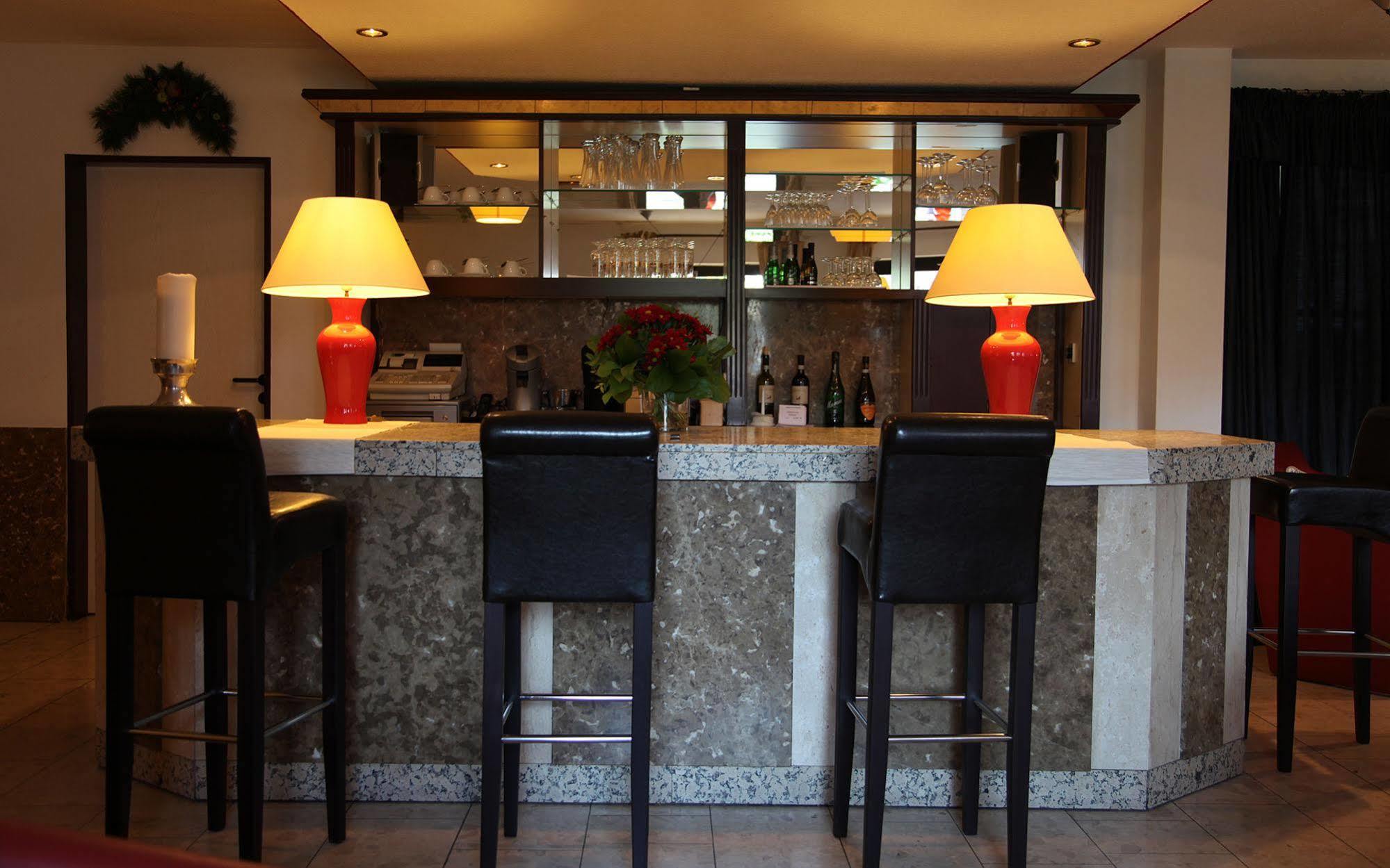 Cityhotel Amadeus Munster  Exterior photo
